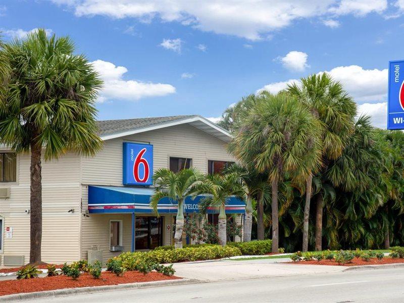 Motel 6-Fort Lauderdale, Fl Bagian luar foto