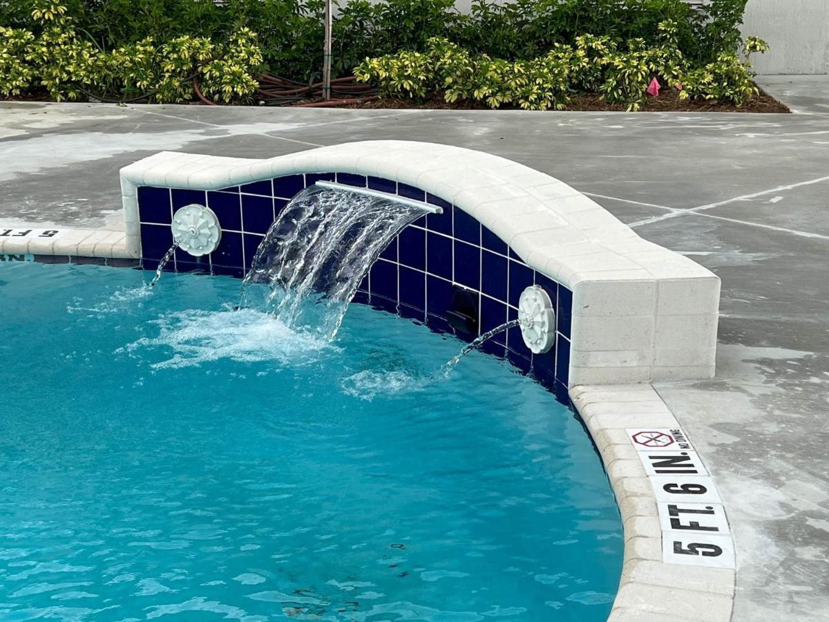 Motel 6-Fort Lauderdale, Fl Bagian luar foto