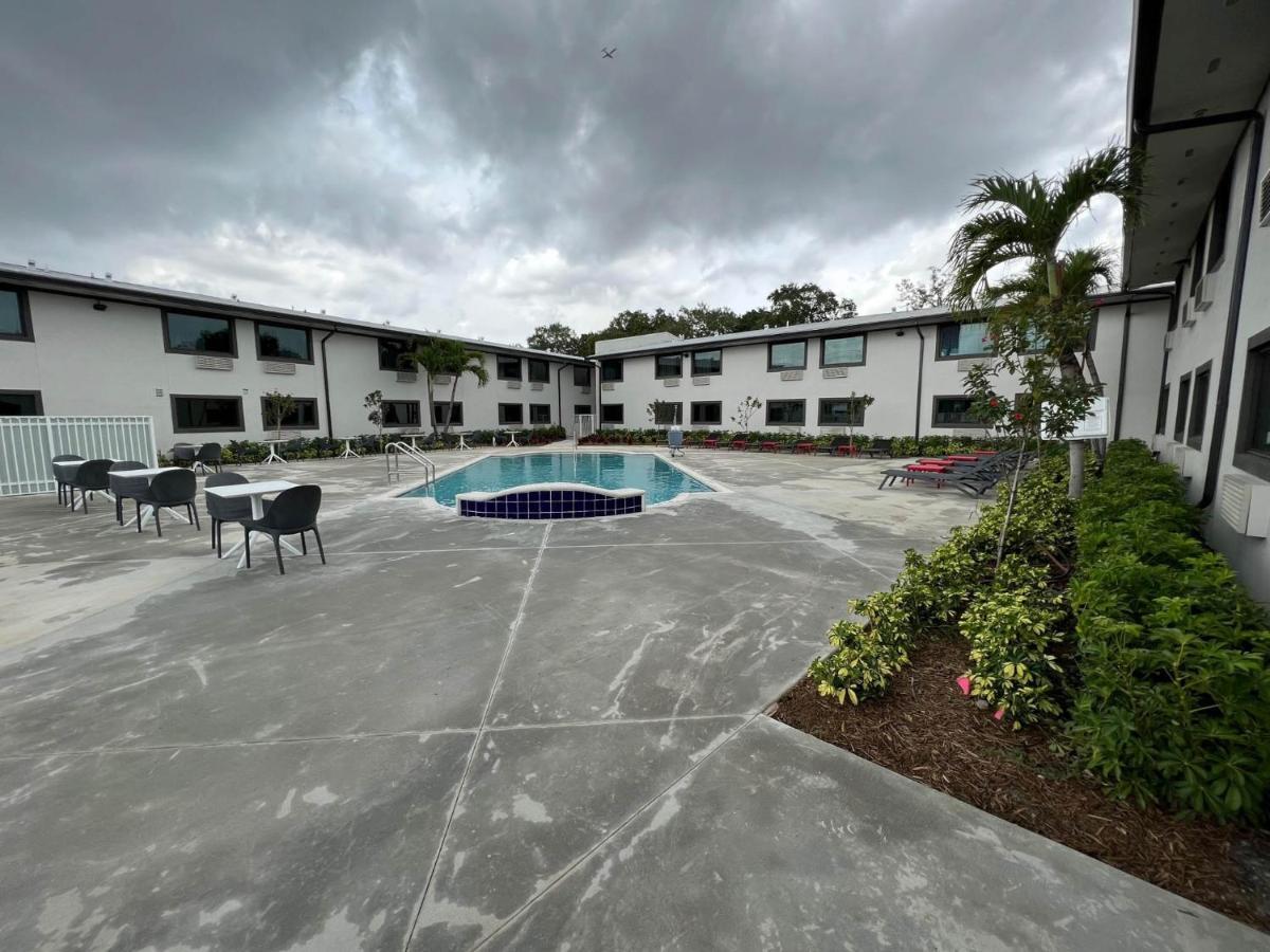 Motel 6-Fort Lauderdale, Fl Bagian luar foto