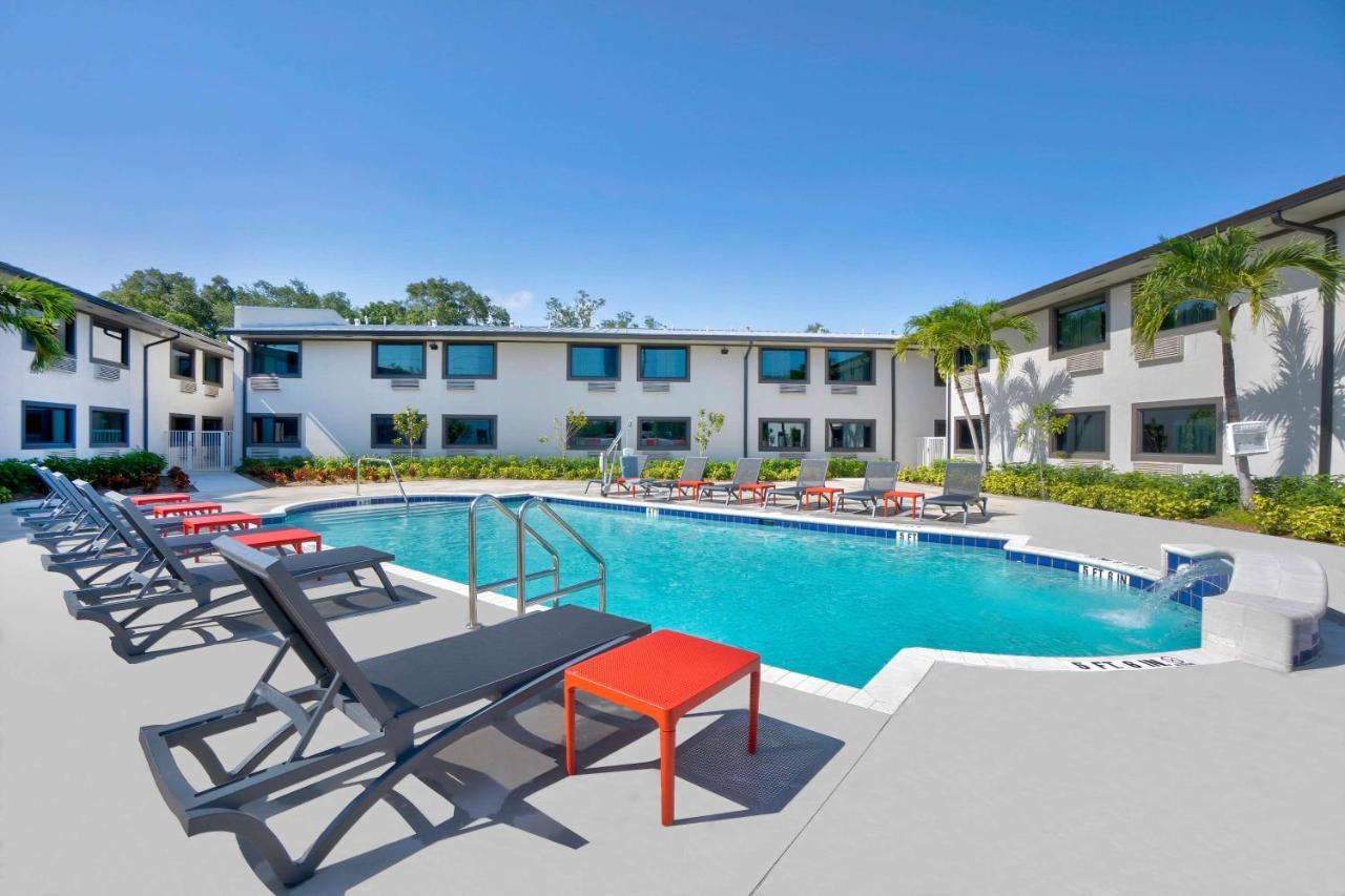 Motel 6-Fort Lauderdale, Fl Bagian luar foto
