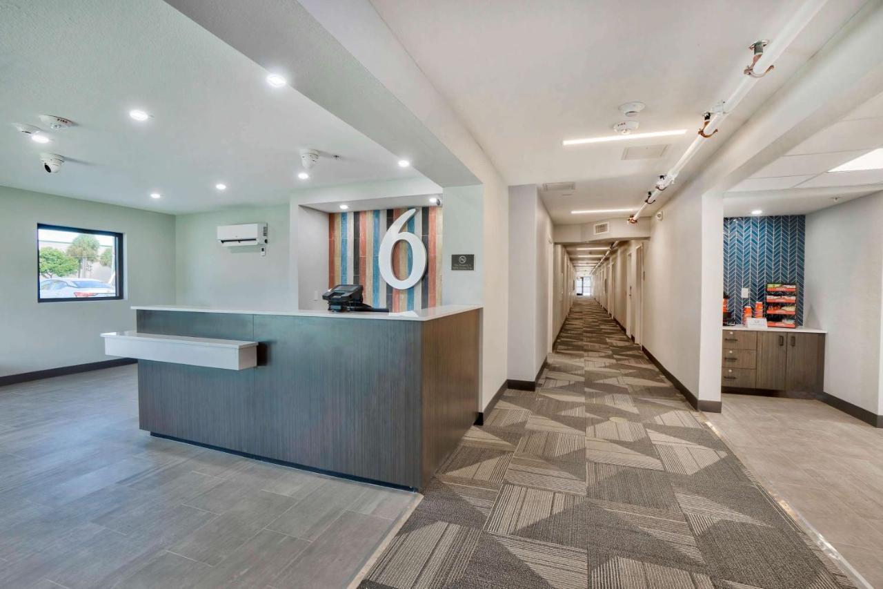 Motel 6-Fort Lauderdale, Fl Bagian luar foto