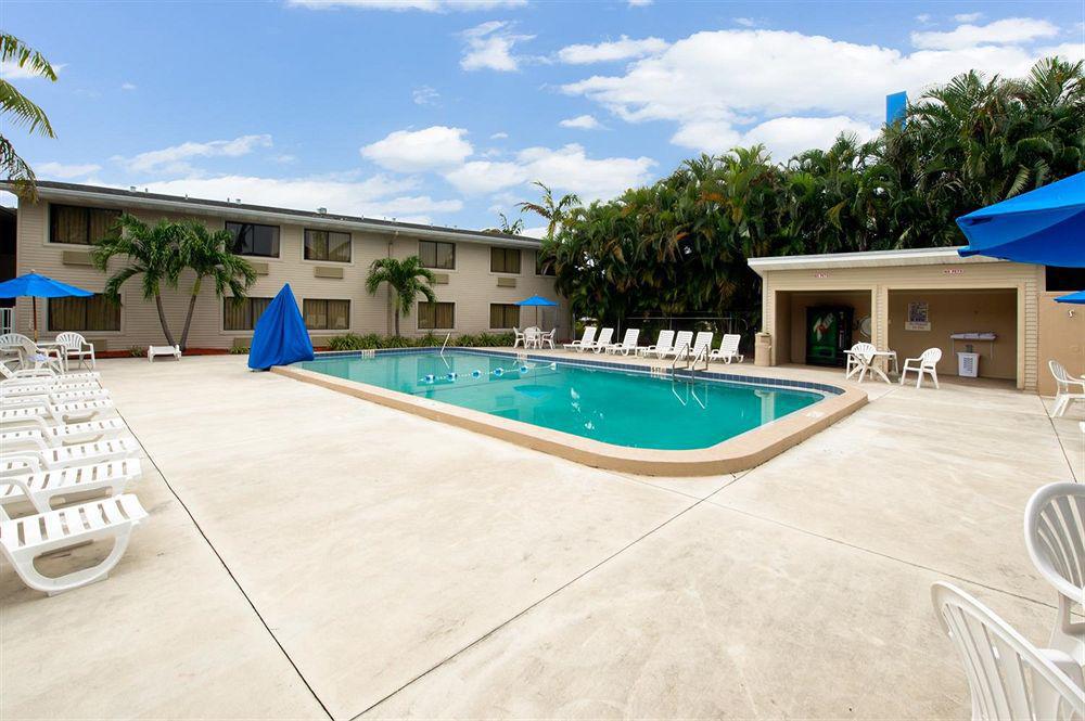 Motel 6-Fort Lauderdale, Fl Bagian luar foto